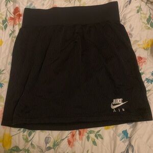 Nike Women's Black Striped Mini Skirt